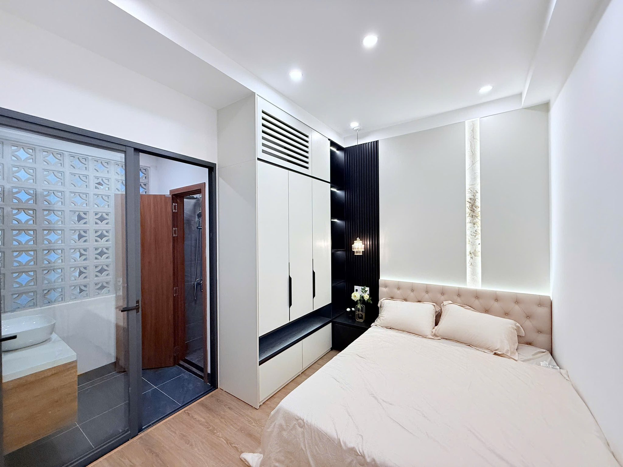 Nhà Đẹp 3 tầng đường Trần Kim Xuyến, Hoà Xuân, Đà Nẵng