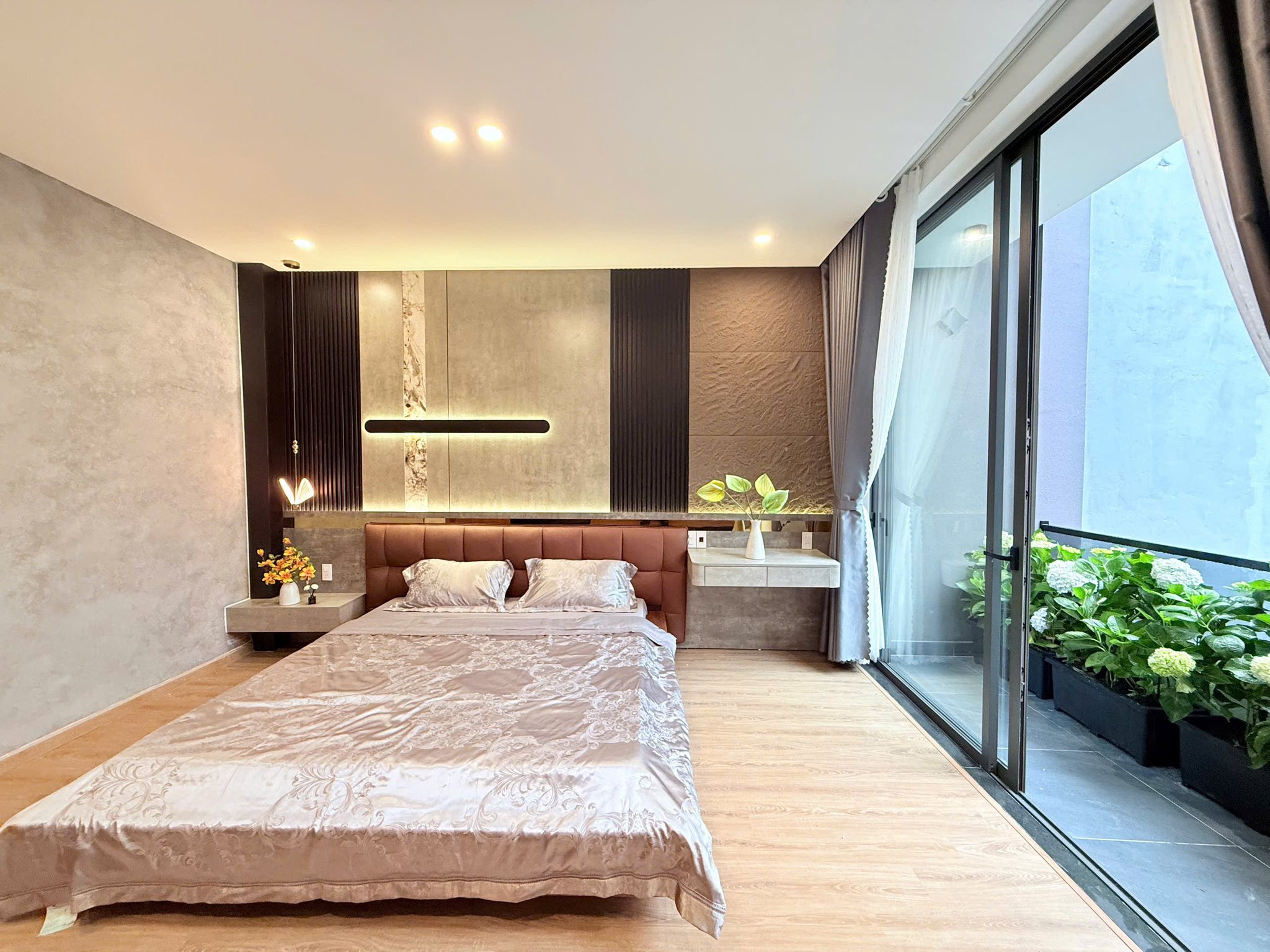 Nhà Đẹp 3 tầng đường Trần Kim Xuyến, Hoà Xuân, Đà Nẵng